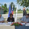 podpis_pogodbe_za_vtrec_v_dobovi.jpg