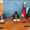 mirna___podpis_sporazuma_o_sofinanciranju_izgradnje_ti_obvoznice__foto_s_velecic__1_.jpg