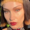 “skinny brows” - Bella Hadid