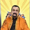 Steven Seagal je pod drobnogledom.