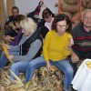 ličkanje-koruze, šalovci, tina-in-matjaž-bunderla