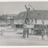 postavljanje_spomenika_matije_guba_leta_1977.jpg