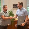 _podpis_pogodbe.jpg