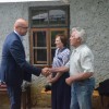 zupan_mo_krsko_janez_kerin_cestita_lojzetu_sribarju.JPG