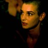 Sinead O'Connor, irski glasbeni čudež, je umrla prejšnji teden, stara 56 let.