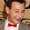 Igralec in komik, znan po svoji ikonični vlogi Pee-wee Hermana.