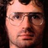 Vse je šlo narobe, ko je skupino prevzel David Koresh, ki se je razglasil za preroka, razveljavil za