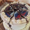 Torta, v kateri so odkrili sledi strupa.