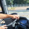 avtobus, voznik