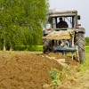 kmetijstvo, poljedeljstvo, njive, traktor, gnojenje