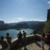 bled, otok, razgled, turisti.jpg