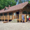 otok ljubezni, ižakovci