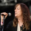 Legendarna Patti Smith se bliža osemdesetim. Vsestranska umetnica je še vedno v prvem planu.