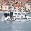 policija  ladja morje hrvaška otok jabuka