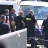 hrvaška-policija, kbc-zagreb, aretacija, moški-s-pištolo