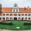 ris-dvorec-rakičan, grad, simbolična