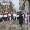 protest, srbi, srbsko veleposlaništvo.jpg