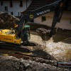 poplave črna bager.jpg