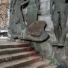 1675085340_spomenik_vojna_in_mir_vandali_(1).jpg