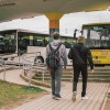 simbolična, avtobusna-postaja, murska-sobota, dijak, dijaki, učenci, šolar, šolarji