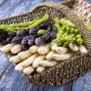Zeleni, beli ali vijolični šparglji - kateri se najbolje obnesejo v kuhinji?
