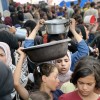 gaza ljudje pomoc.jpg
