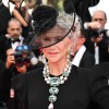 Cannes, Helen Mirren - Helen Mirren je šokirala z ogrlico narejeno iz več kot 400 karatov dra
