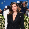Hailey Bieber (3).jpg