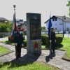 F02 Praporščaka OZVVS in ZSČ pri spomeniku BPČ 2025 F Janez Godler.JPG