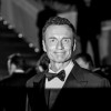 Julian McMahon (1).jpg
