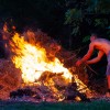 man-makes-fire-4358896_1280.jpg