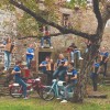 Videospot prikazuje utrip Izole, povezanost članov društva in ljubezen do glasbe, ki jih združuje ž