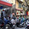 hanoi, bencinski servis, motorji.jpg