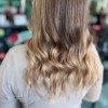 barn girl blonde, peščeno blond
