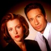 Izvirna zvezdnika Dosjejev X: David Duchovny in Gillian Anderson. Slednja je že namignila, da bi bila odprta za vrnitev k vlogi Dane Scully.