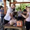 predaja-defibrilatorja-na-planini-pri-raki