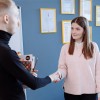 spoznavanje nove osebe