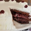 Ajdova torta z višnjami