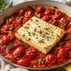 Pečena feta v paradižnikovi omaki