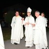 procesija-z-luckami, grad, romarji, velka-mesa