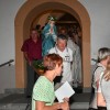 procesija-z-luckami, grad, romarji, velka-mesa