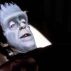 Fred Gwynne kot Herman Munster, televizijski lik, ki je videz Frankensteinove pošasti prenesel tudi v svet komedije in postal ena najbolj prepoznavnih parodij na Karloffovo filmsko podobo.