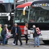 avtobus, potniki, starejši.JPG