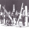 Modelarji-Skupinska-slika-ob-letalski-stezi-1982-2-scaled-1.jpg