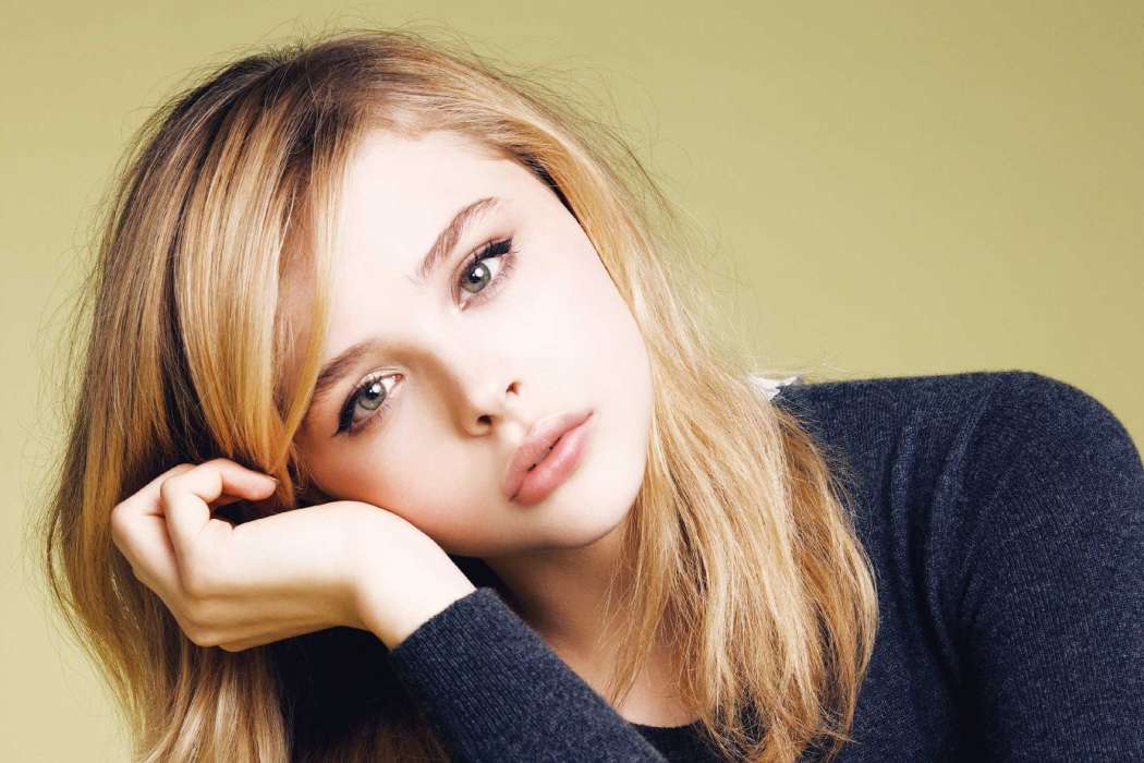 chloe_moretz_naslovna