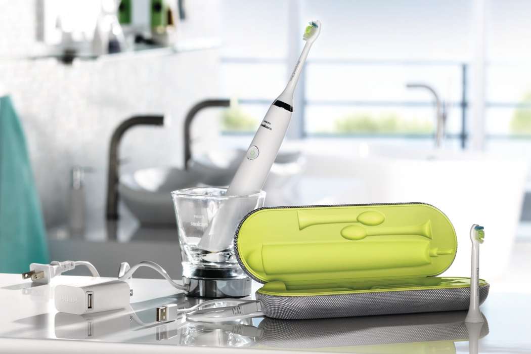 Philips Sonicare DiamondClean HX9332_04