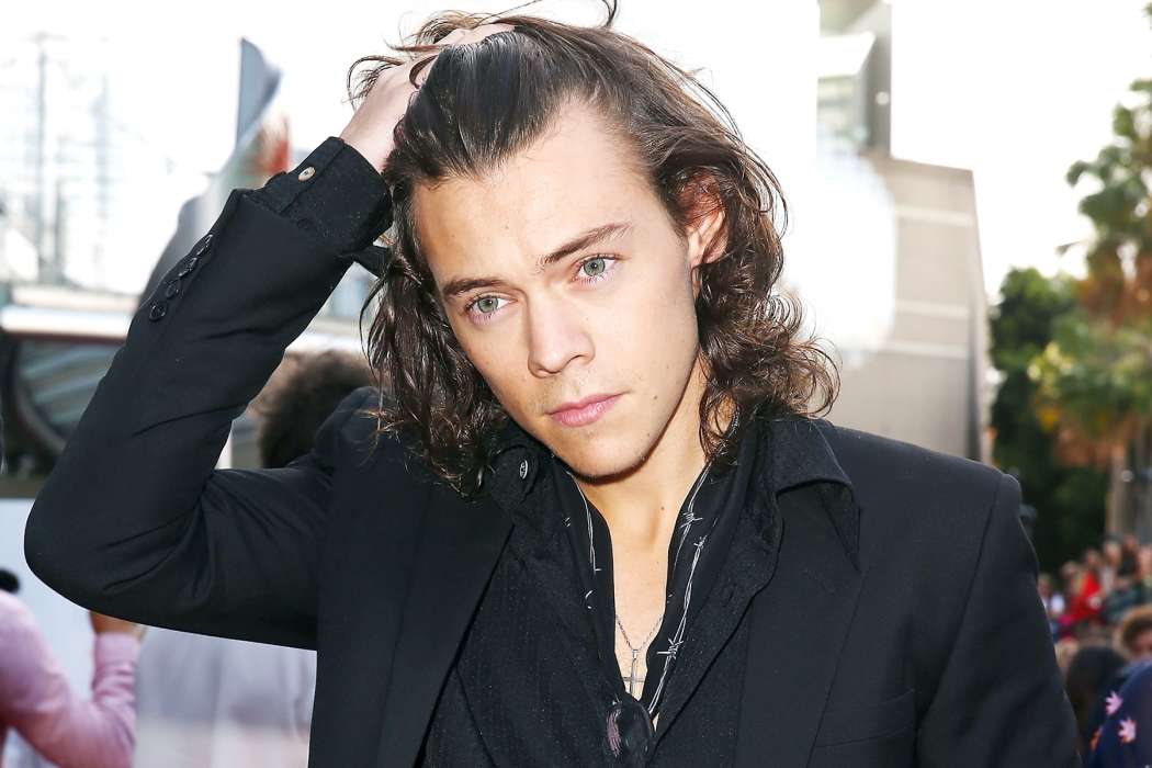 1427316204_harry-styles-zoom