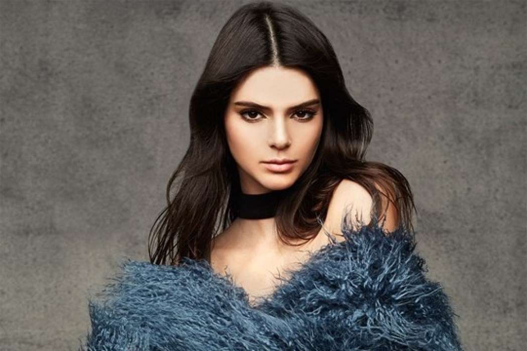 kendall-kylie2_glamour_17nov15_pr_b_540x810