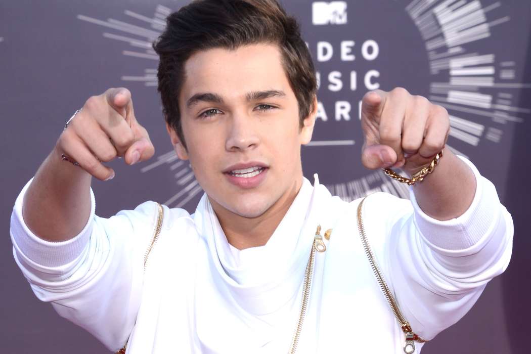 Austin-Mahone-Lead-Replacement