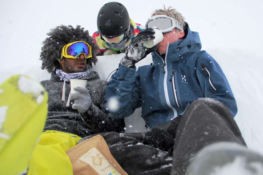 Snowy coffee break